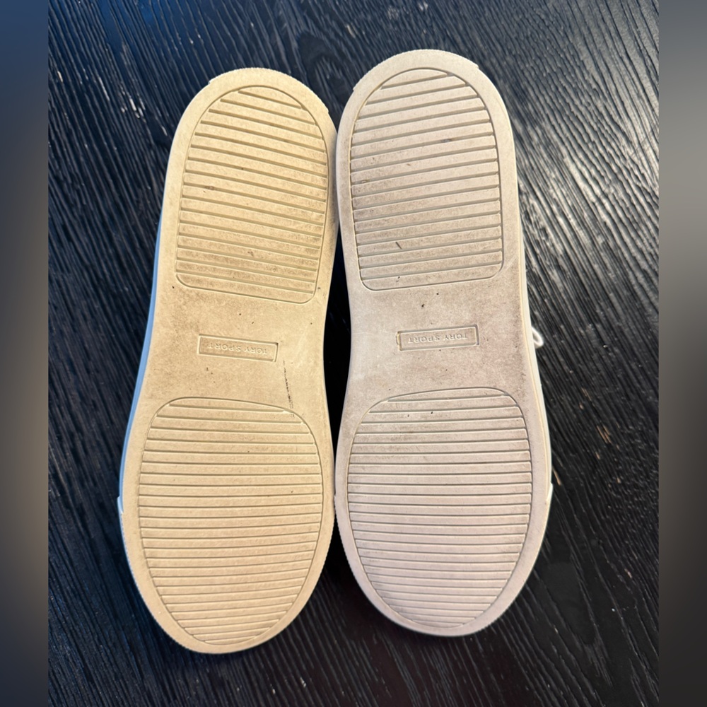 Tory Burch White and Navy Ruffle Trim Sneakers - Picture 10 of 10